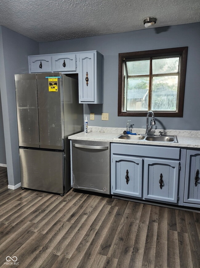 Building Photo - 5123 Pappas Dr