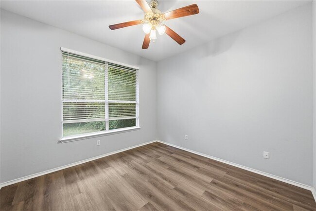 Building Photo - 3621 Bratton Heights Dr