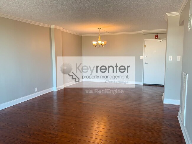 Building Photo - 1131 Stringers Ridge Rd