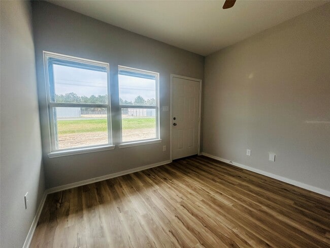 Building Photo - 1318 Stowell