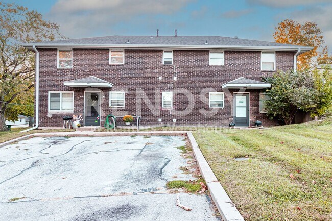 Building Photo - 4832 NW Homestead Terrace