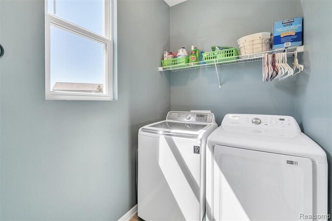 Building Photo - 15745 Diamante Dr