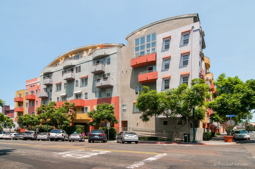 Primary Photo - 1501 India St