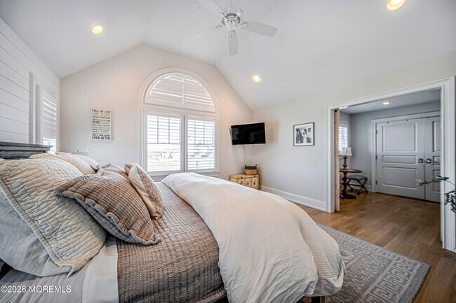 Building Photo - 3 Elizabeth Pl