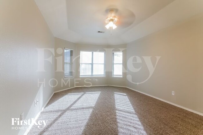 Building Photo - 1723 Ryanfeld Dr