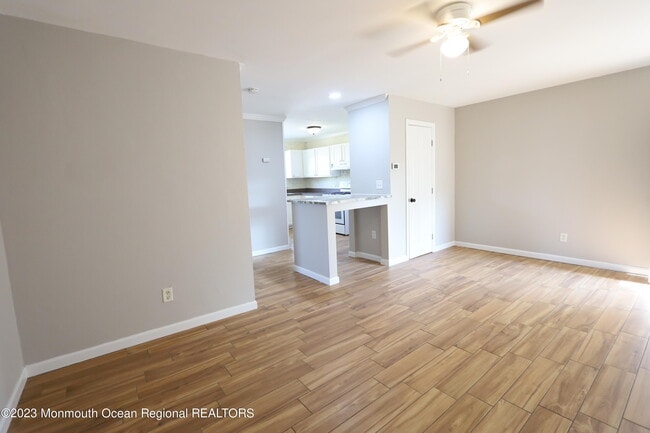 Building Photo - 110 Union Ave