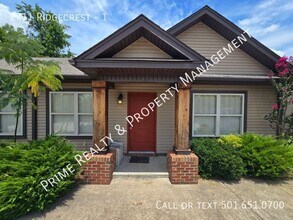 Building Photo - 2711 Ridgecrest-1