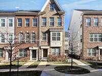 Building Photo - 7113 Rowlock Aly