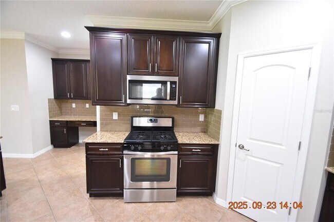 Building Photo - 15660 Starling Water Dr