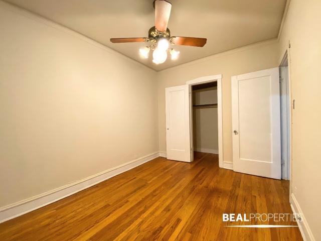 Building Photo - 2 bedroom in EVANSTON IL 60202