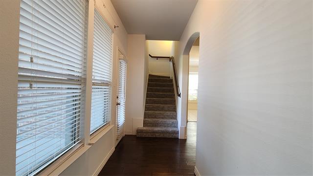 Building Photo - 1369 Crescent Cove Dr