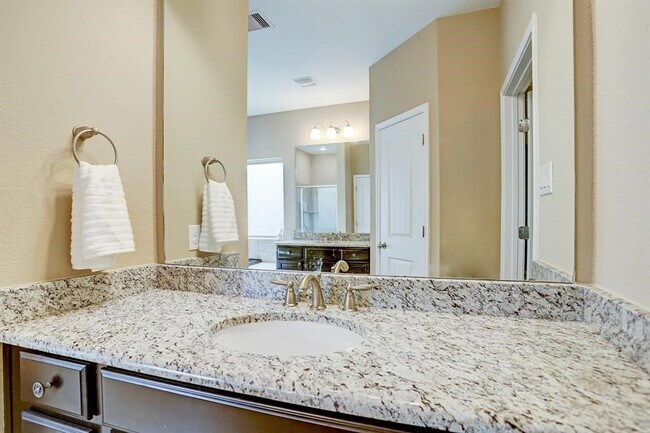 Building Photo - 4411 Eclipse Park Ct