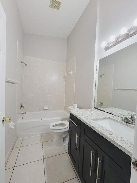 Building Photo - 4536 Oak Terrace Dr