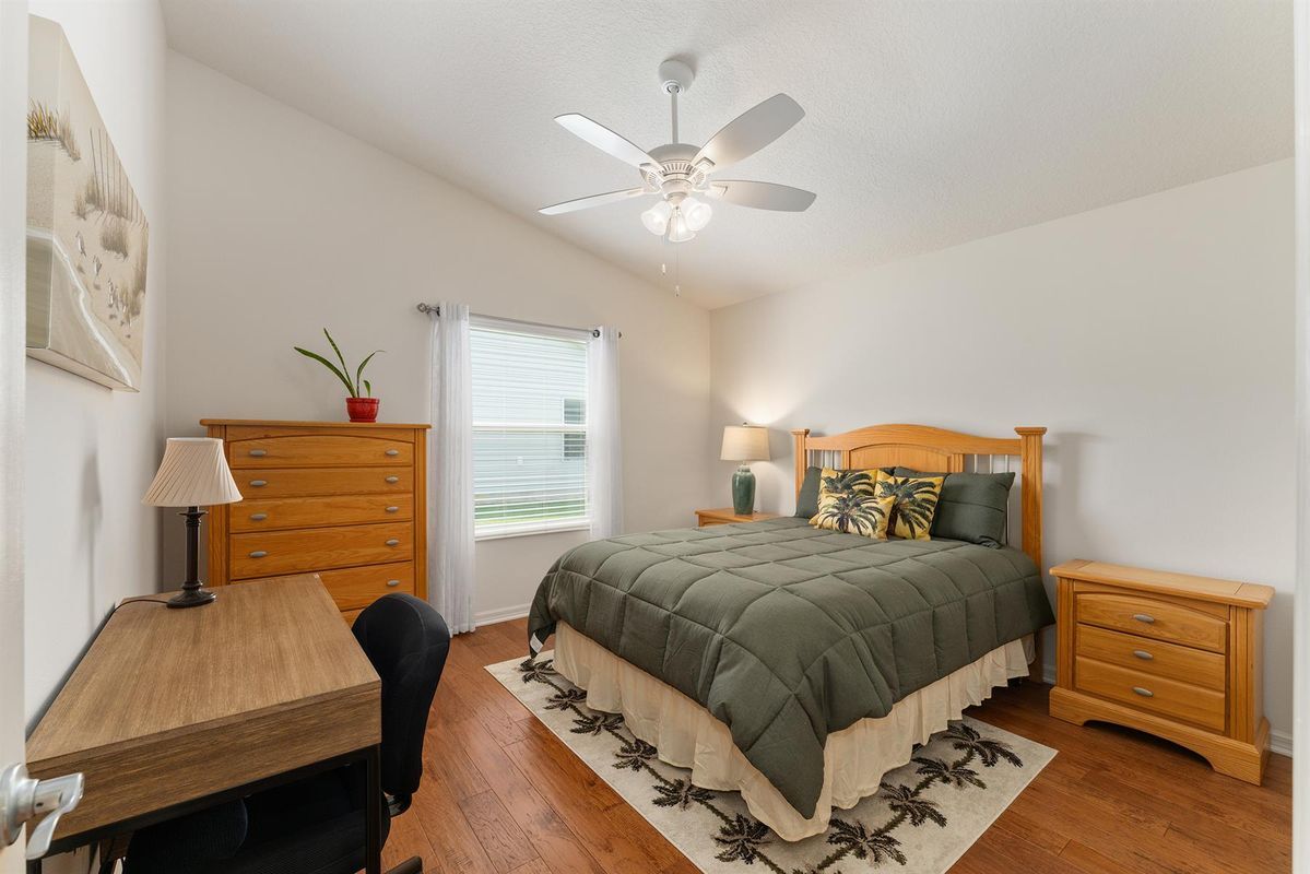 Building Photo - 1382 Viola Ct