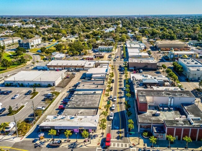 Building Photo - 6227 Harrison St