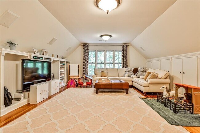 Building Photo - 3278 Northside Dr NW