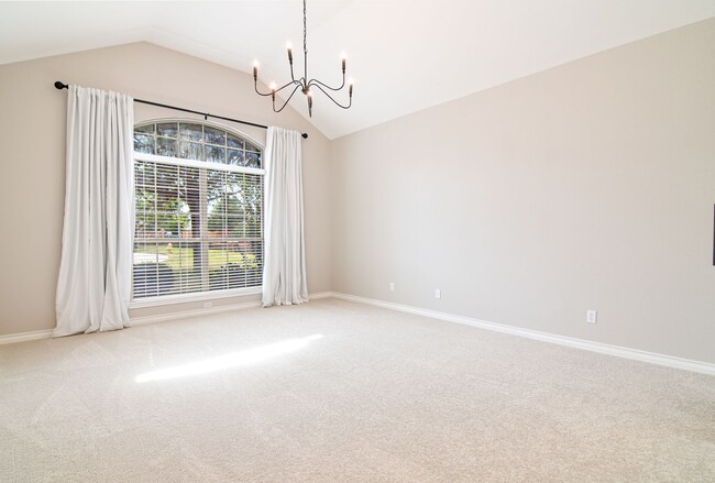 Building Photo - 5508 La Jolla Cove