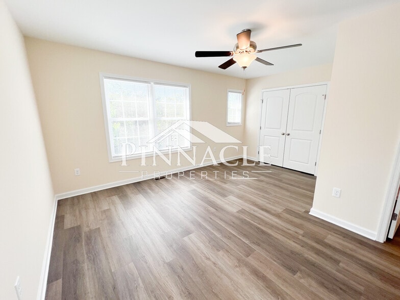 Building Photo - 209 Munford St