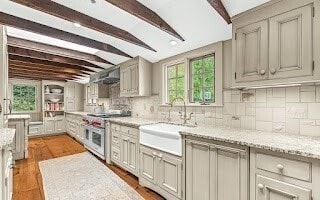 Building Photo - 60 Washington St