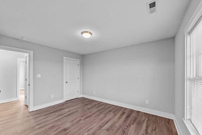 Building Photo - 440 Thad Little Rd
