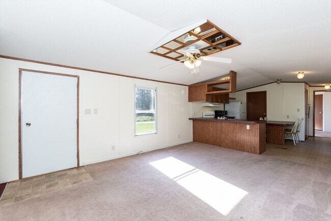 Building Photo - 130 Brodie Privette Rd