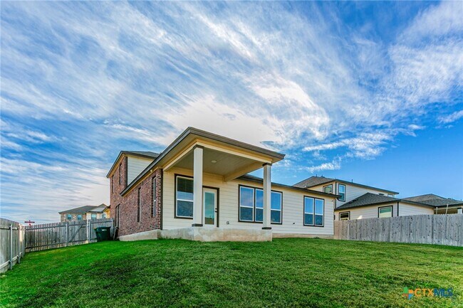 Building Photo - 1304 Long Crk Ln