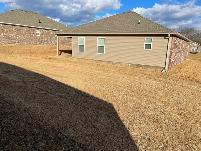 Backyard is now fenced - 6900 SW Whitmarsh Rd