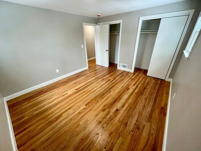 Building Photo - 34 Foster Dr