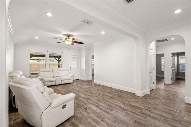 Building Photo - 303 Triple Crown Ln