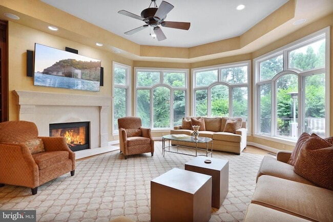 Building Photo - 9864 Walker Glen Ct