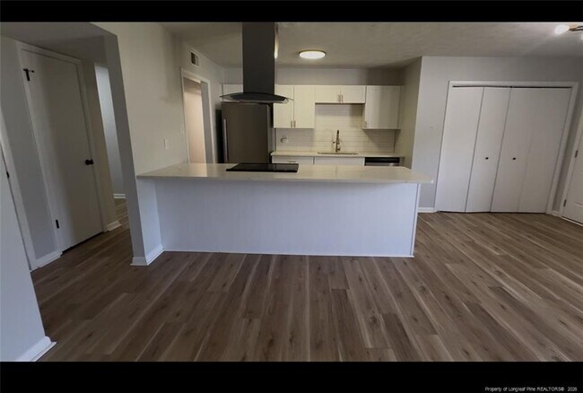Building Photo - 7212 Reedy Creek Dr