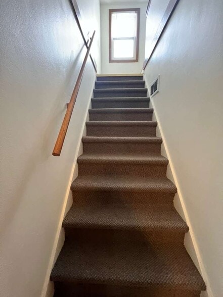 Building Photo - 5050 N 57th St