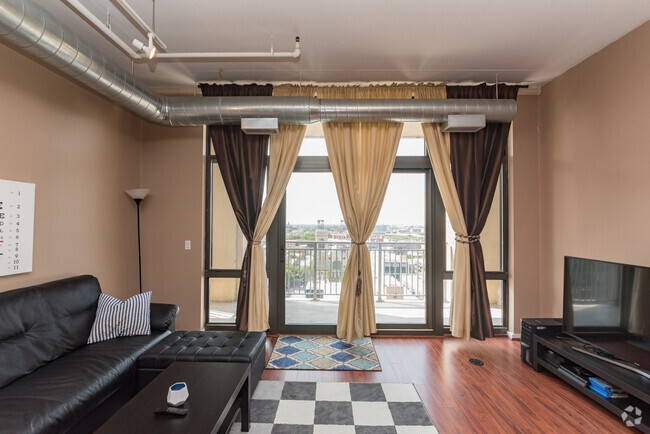 Building Photo - 212 E Cullerton St