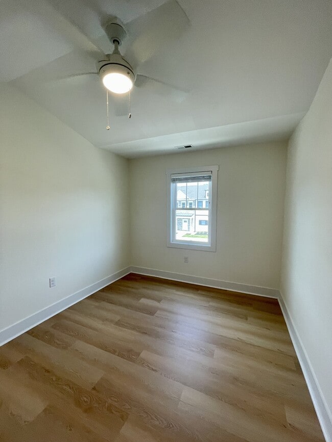 Building Photo - 556 Leesville Rd
