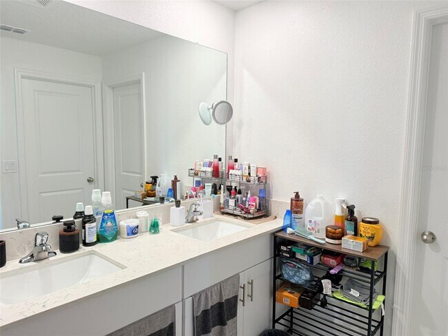 Building Photo - 11244 Linden Depot Rd