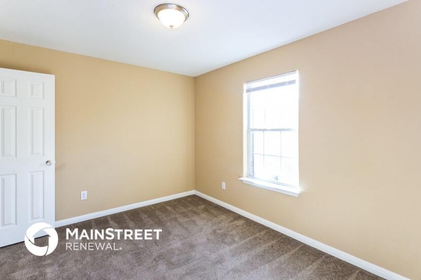 Building Photo - 5922 Hickory Canyon