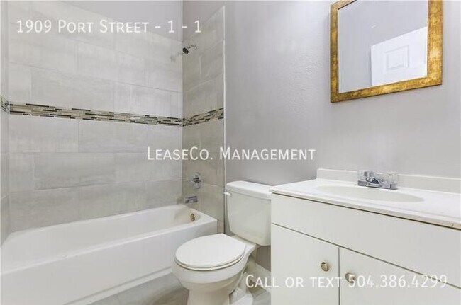 Building Photo - 1909 Port St