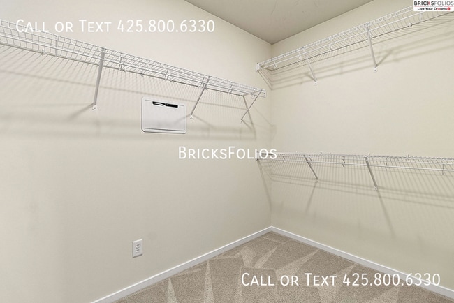 Building Photo - Your Dream Home Awaits in Puyallup – Bonus Offer Included!