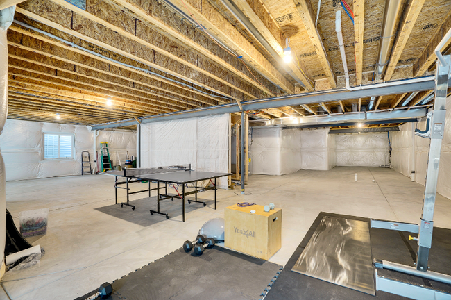 Building Photo - 7884 Blue River Ave