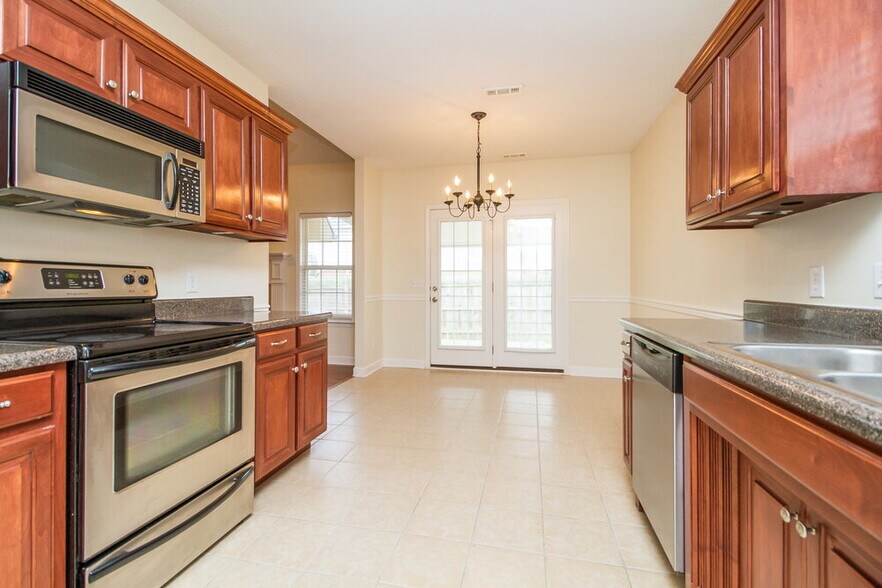 Building Photo - 3310 Hamberton Cir