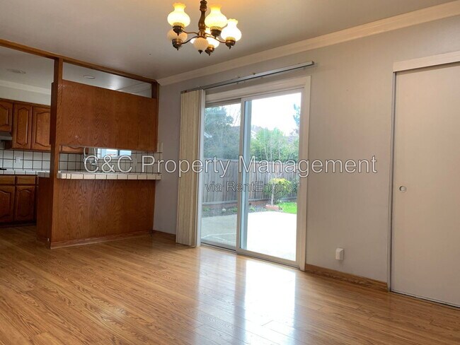 Building Photo - 21925 Vernetti Way