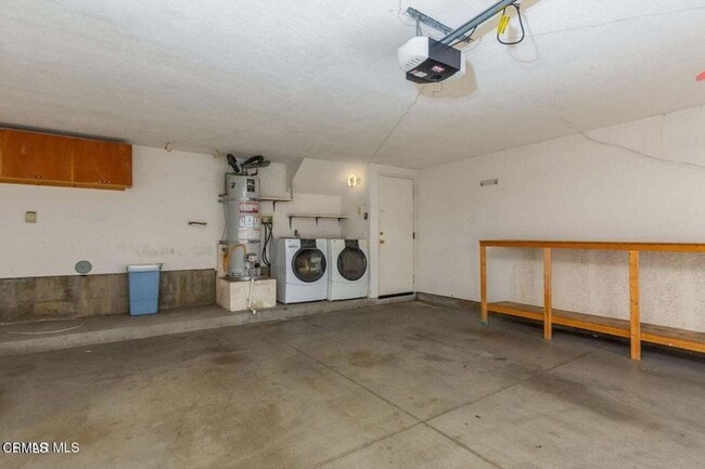 Building Photo - 5200 Columbus Pl