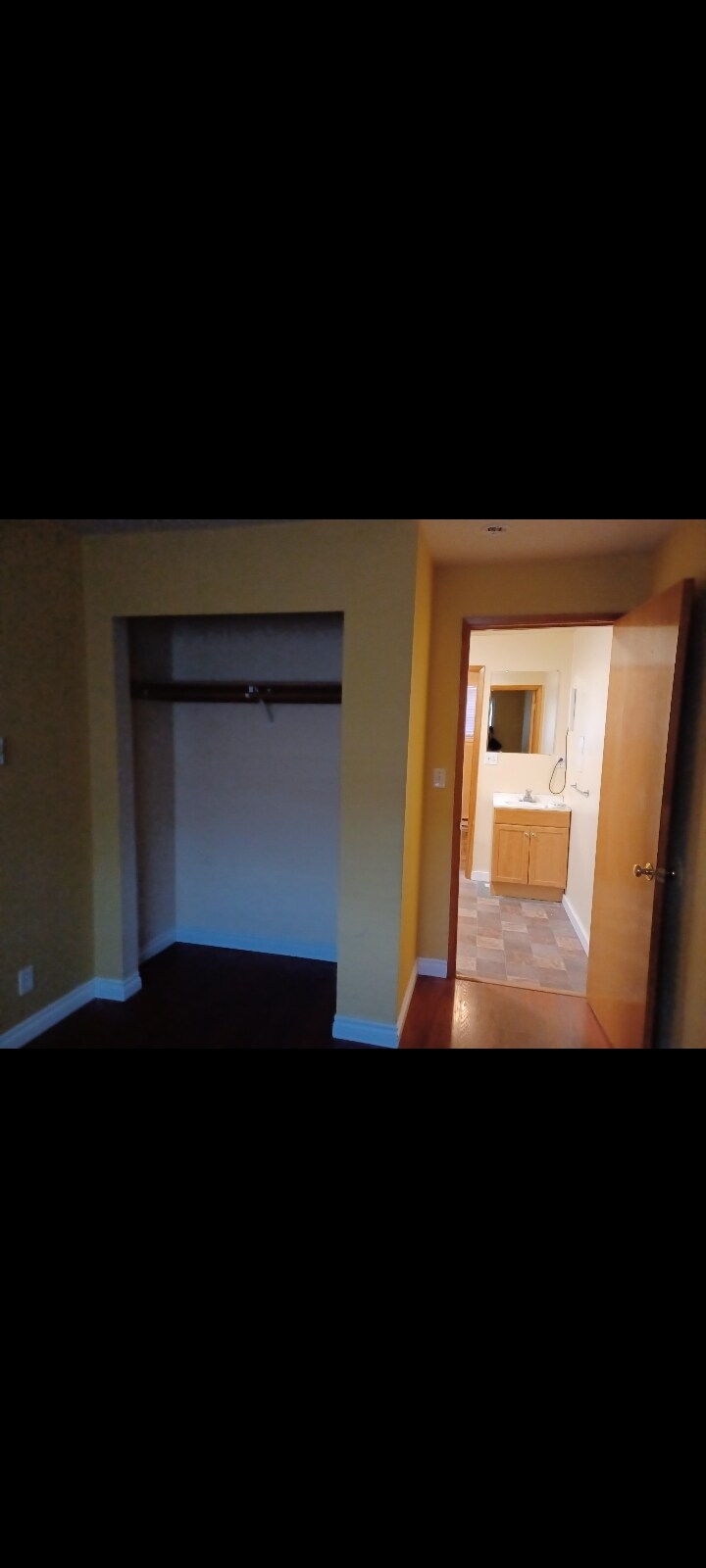 Building Photo - 5120 S Roxbury St