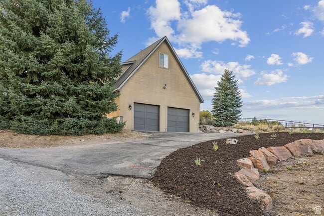 Building Photo - 1235 E 1350 N