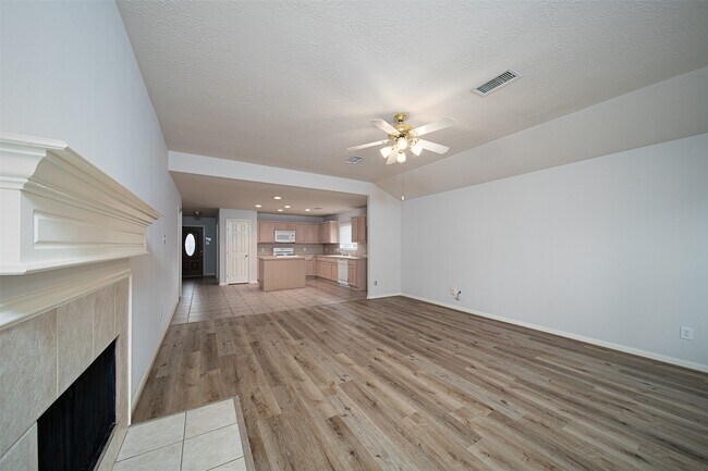 Building Photo - 4710 Shane Creek Ln