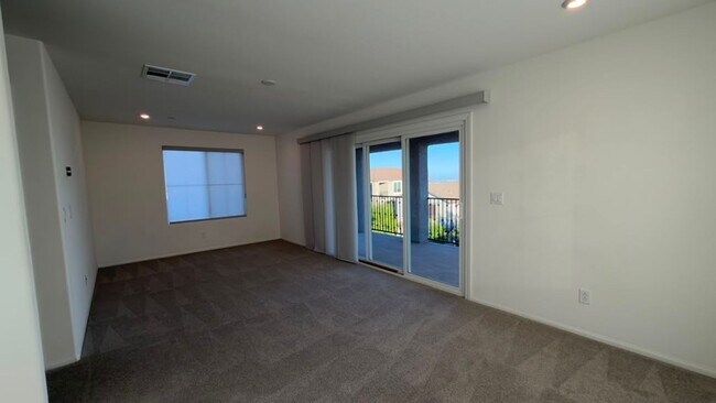 Building Photo - 10610 Sariah Skye Ave