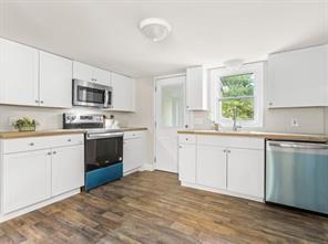 Building Photo - 1082 Greenwich Ave