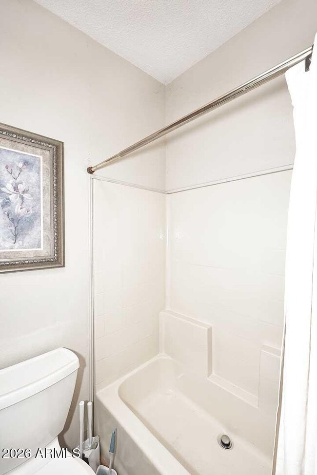 Building Photo - 6242 S Cypress Point Dr