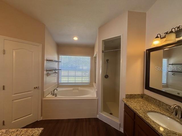 Building Photo - 736 Sunflower Dr