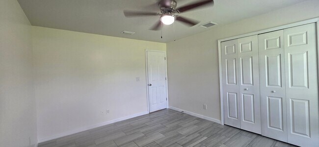 Building Photo - Duplex for rent
